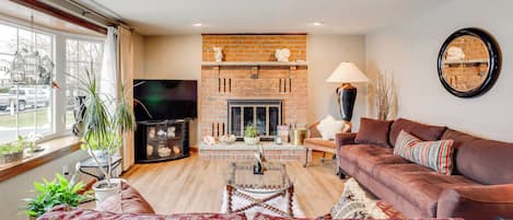 House (3 Bedrooms) | Front of property