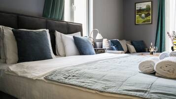 Ferros/tábuas de passar roupa, Wi-Fi, roupa de cama