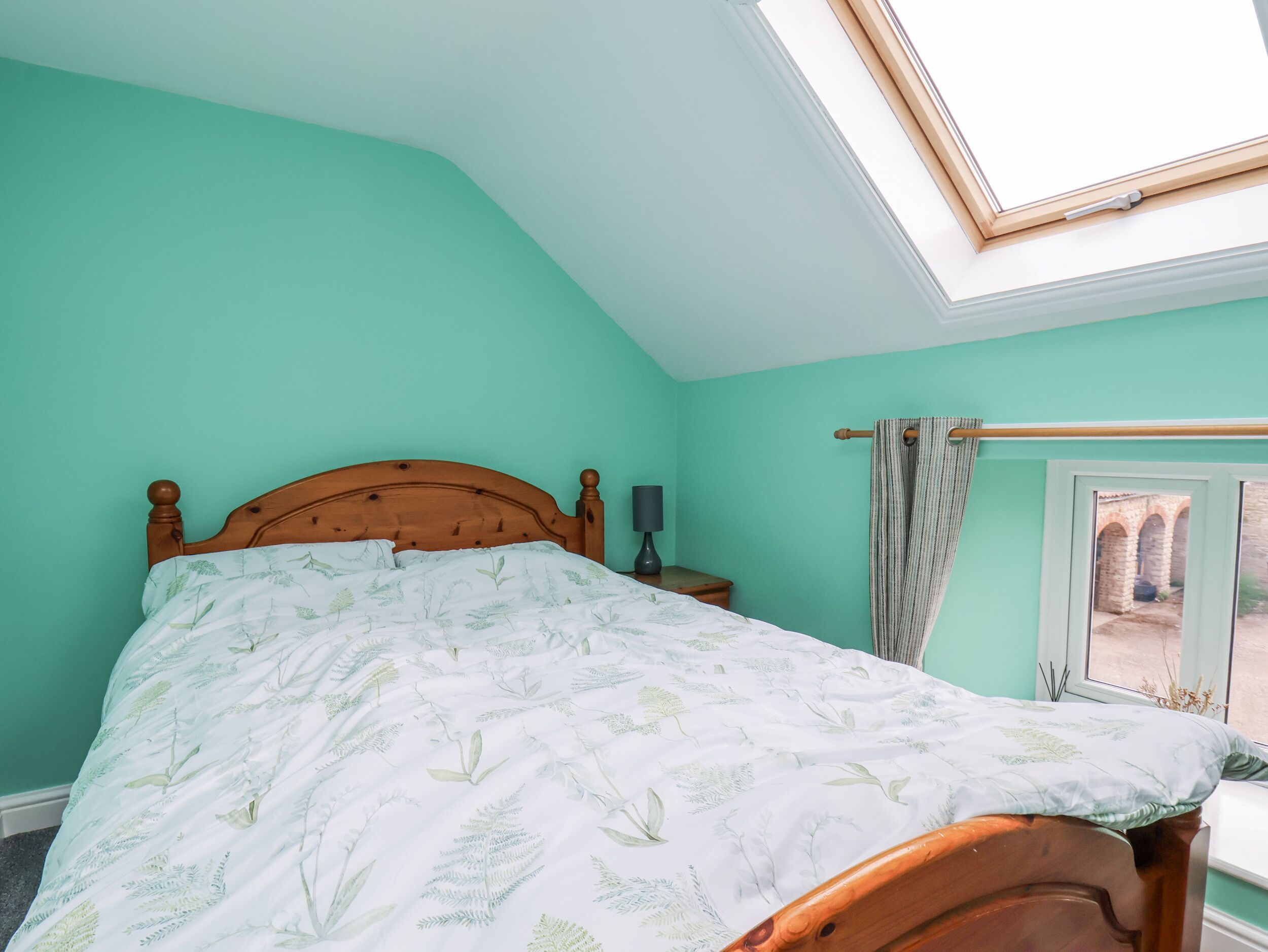 3 bedrooms, WiFi (free), individually decorated, individually furnished