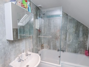 Shower - Starlight Cottage (Scarborough)
