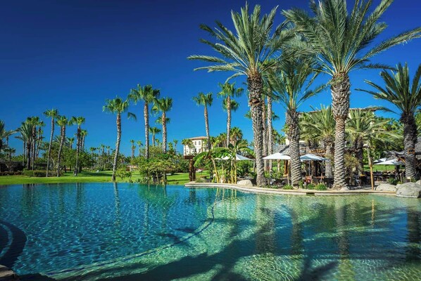 Pool - Luxury 3BR Esperanza Residence with Resort Amenities (Cabo San Lucas)