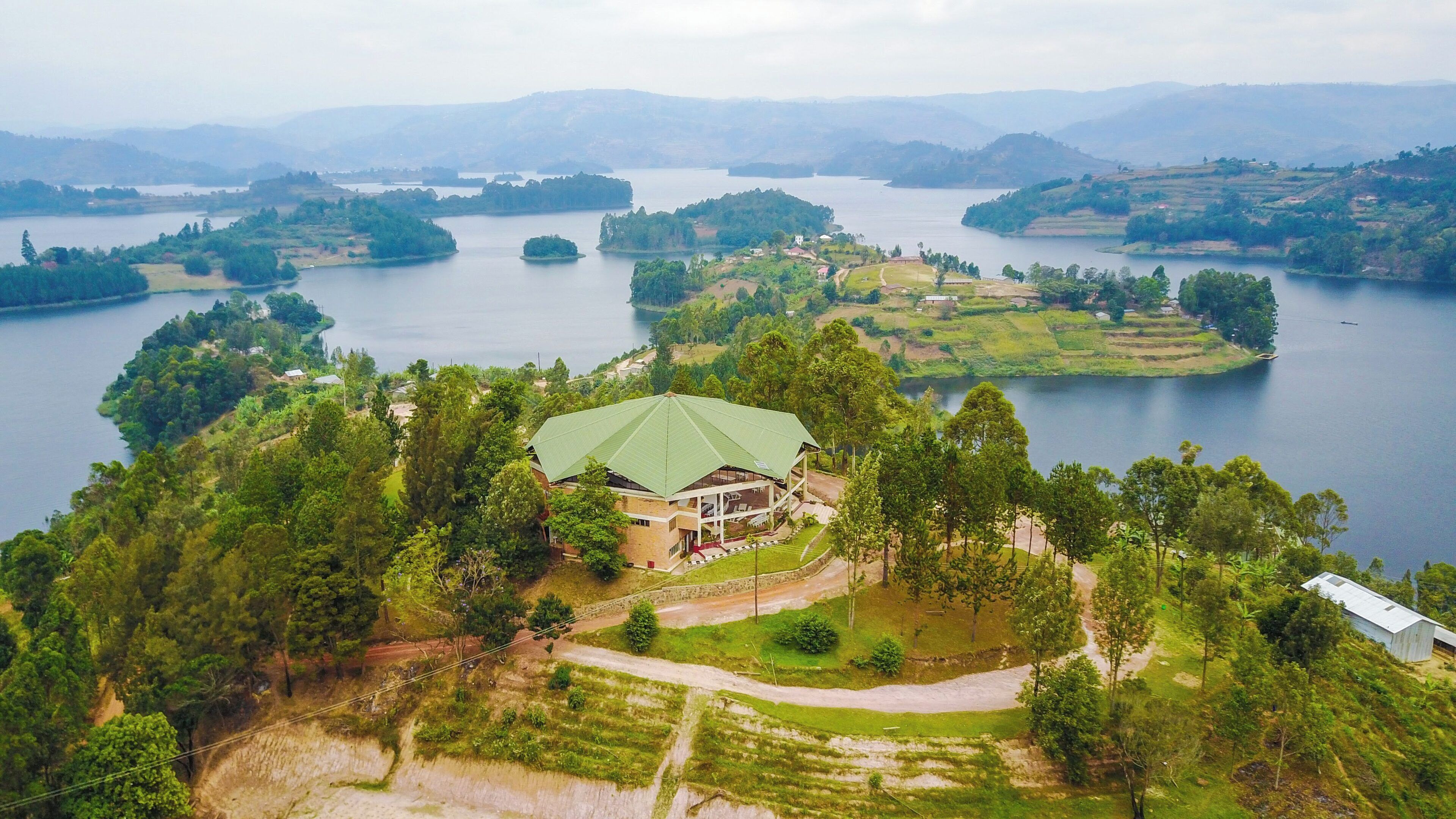 Basic Tent | Exterior