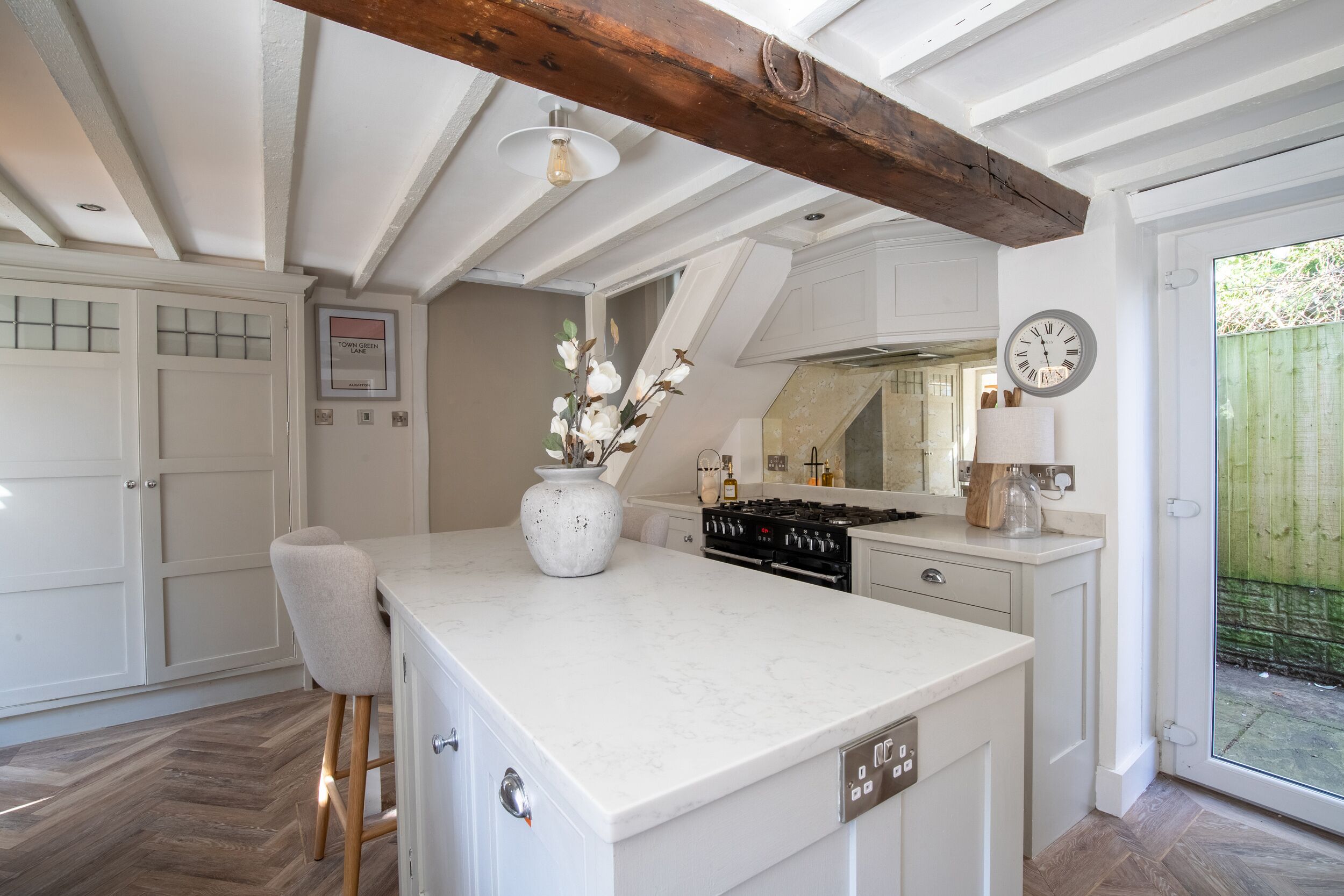 Oppvaskmaskin og kjøkkenutstyr