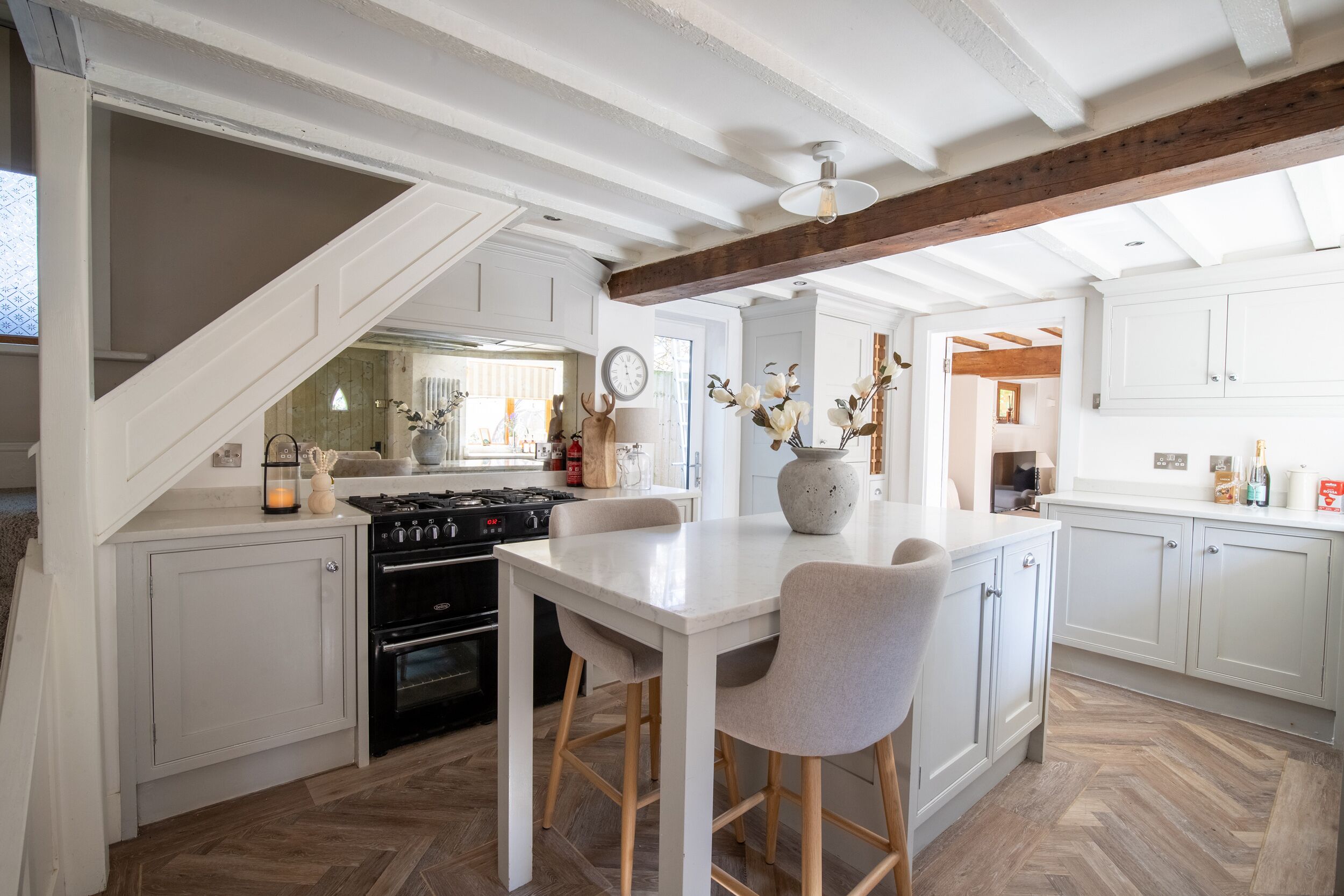 Oppvaskmaskin og kjøkkenutstyr