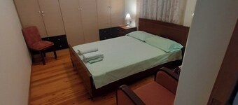 Cozy Grammatikou Home - Traditional Stay Parking