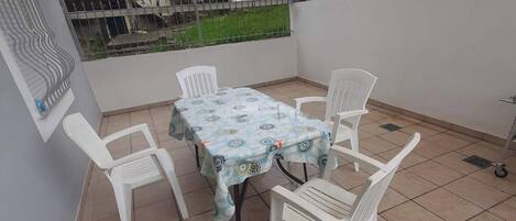 Apartment | 2 bedrooms, Internet