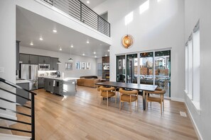 Hus | 5 soverom og internett