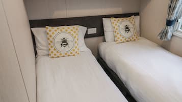 2 camere, con stile personalizzato, con arredamento individuale