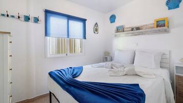 2 slaapkamers, een strijkplank/strijkijzer, wifi, beddengoed