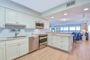 Condo, 3 Bedrooms | Private kitchen | Fridge, oven, coffee/tea maker, toaster - Cozy Ocean View Family Retreat - 3BR - Amelia by the Sea (Fernandina Beach)