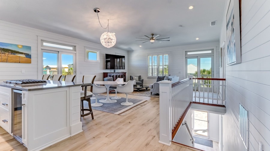 Private Pool and Hot Tub Fernandina Beach Retreat