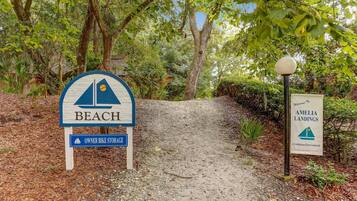 Condo, 2 Bedrooms | Exterior detail