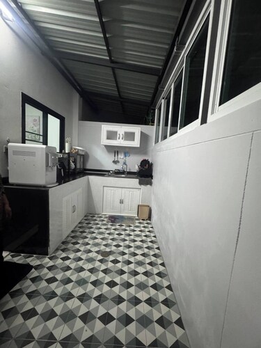 Room-peaceful Oasis With Family-friendly