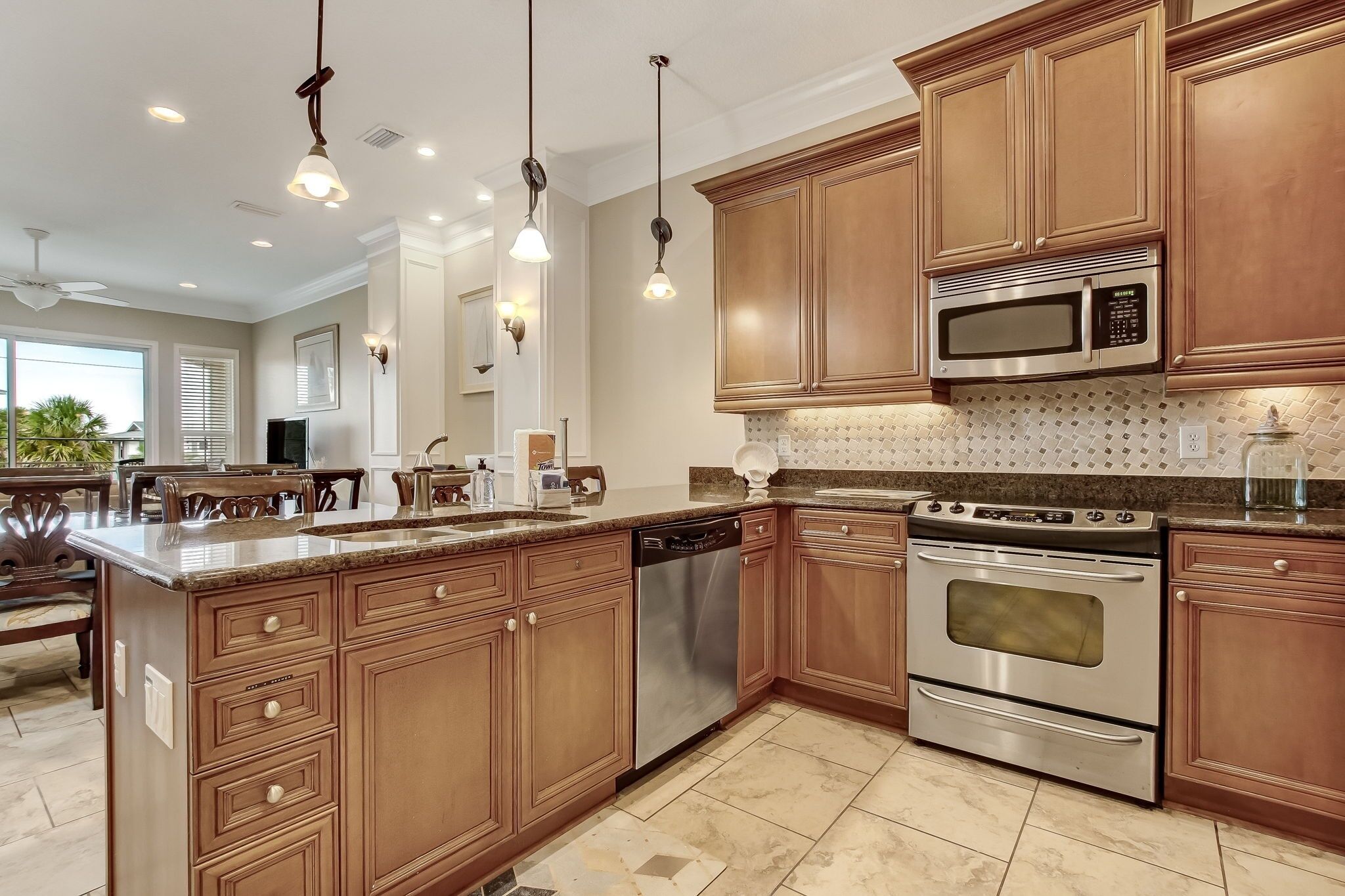 Casa geminada, 3 quartos | Cozinha privada | Geladeira, fogão, cafeteira/chaleira, torradeira