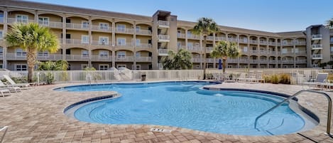 Condo, 3 Bedrooms | Pool