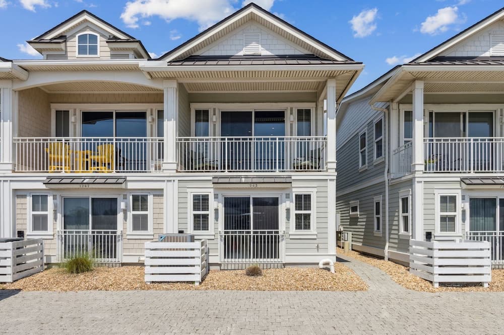 Seven Seas Townhome - Pet Friendly - Fernandina Beach