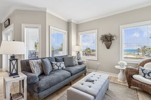 Apartment, 3 Schlafzimmer | Wohnbereich | Smart-TV