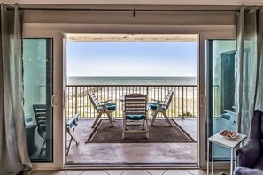 Condo, 3 Bedrooms | Interior - Beachfront Family Condo w/ Pool, Fishing, and Pier Access Amelia by the Sea (Fernandina Beach)