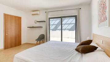 1 Schlafzimmer, Bügeleisen/Bügelbrett, Reisekinderbett, WLAN