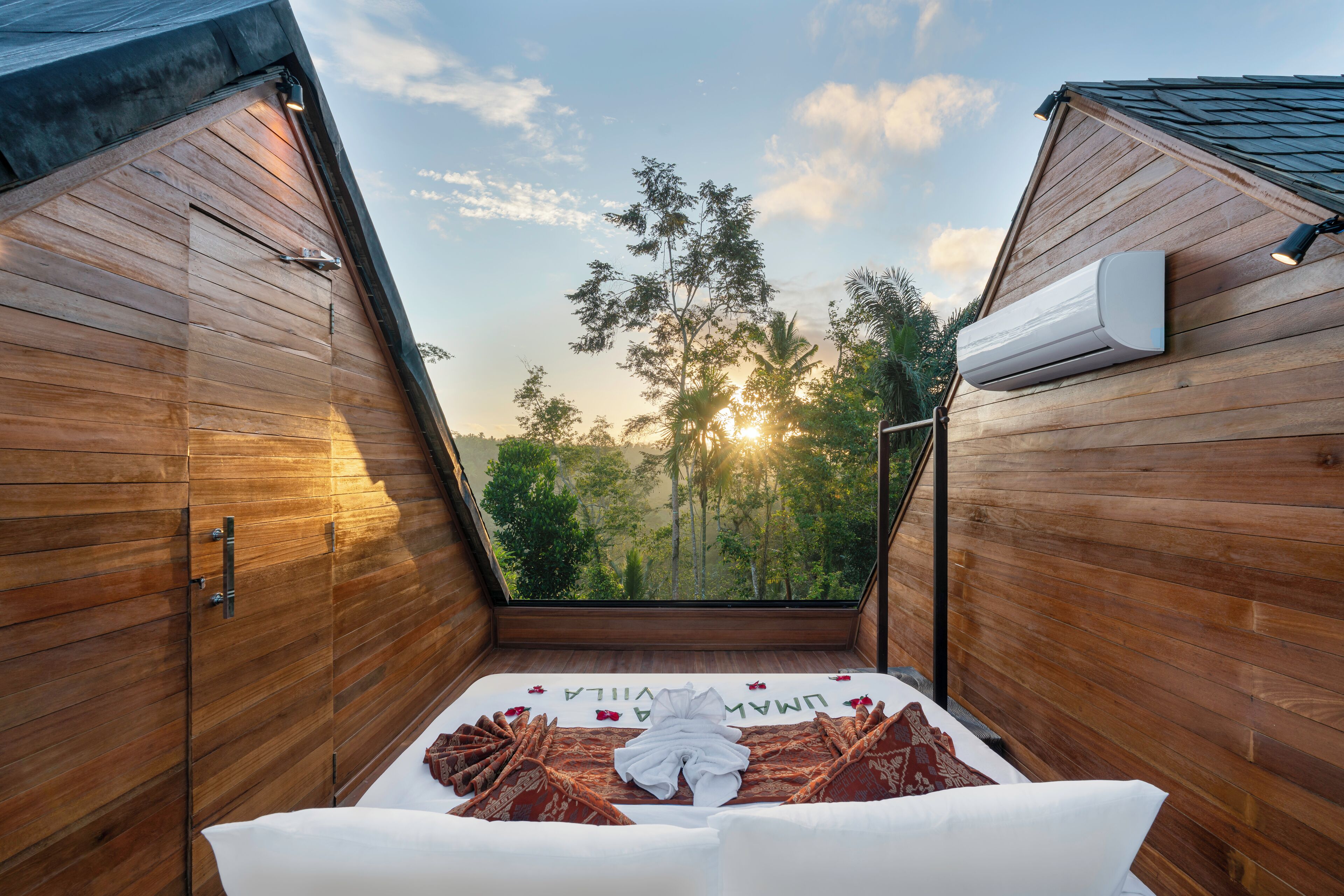 Villa Amhara | Premium bedding, minibar, in-room safe, desk