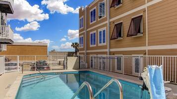 Apartamento, 1 habitación | Piscina