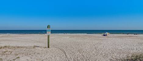 House, 3 Bedrooms | Beach