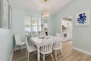 House, 3 Bedrooms | Dining - North End Gem 3 Bedroom Home (Fernandina Beach)