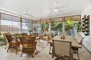 Duplex, 2 Bedrooms | Dining - Newly Renovated 2BR by the Beach Amelia Island (Fernandina Beach)