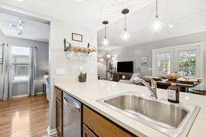 Duplex, 2 Bedrooms | Interior - Newly Renovated 2BR by the Beach Amelia Island (Fernandina Beach)