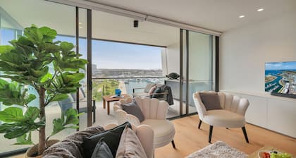 Marina Belle – stylish waterfront escape with comfort, views and convenience