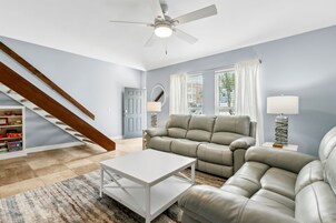Condo, 2 Bedrooms | Living area | Smart TV