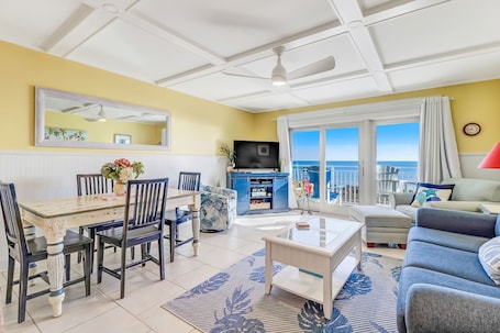 Condo, 2 Bedrooms | Living area | Smart TV