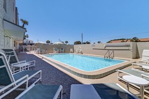 Apartamento, 2 habitaciones | Piscina