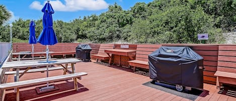 Condo, 3 Bedrooms | Outdoor dining