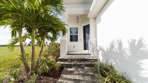 Townhome, 2 Bedrooms | Exterior - Golf Course View, Private Pool/hot Tub, Punta Gorda Isles 2 Bedroom Townhouse (Punta Gorda)