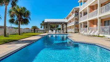 Apartamento, 2 habitaciones | Piscina