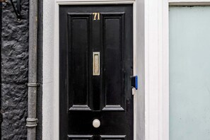 Exterior detail - One bedroom apartment in Plymouth by STAE-Homes (Plymouth)