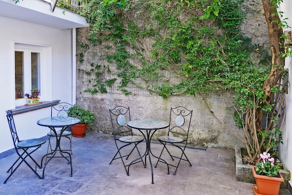 Terrace/patio - VERDELIA (Curti)