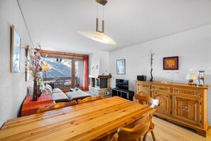 TV, DVD player - Les Hauts-de-Nendaz A H2 - 5 pers - ski In&Out (Haute-Nendaz)