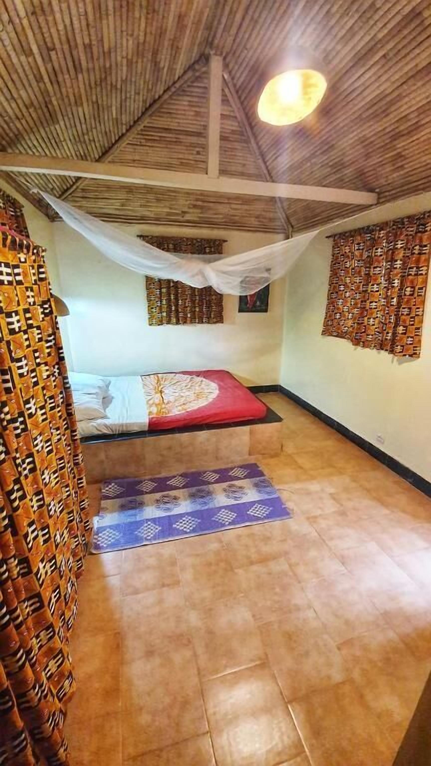 Chambre Double, vue piscine | Wi-Fi gratuit, accès pour personnes à mobilité réduite