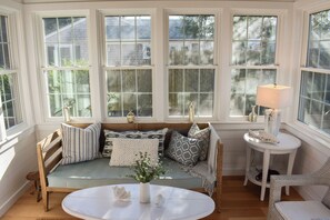 TV - Charming 2-Bedroom Beach Retreat with Sun Porch (West Dennis)