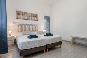 1 bedroom, WiFi, bed sheets - Room “Liam” with Shared Pool, Communal Garden and Wi-Fi (Saint-Rémy-de-Provence)