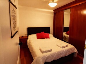 Family Apartment, Smoking - Apartamento 6 pax zona baja (Sierra Nevada)