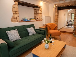Living area - Burford Apple (Burford)