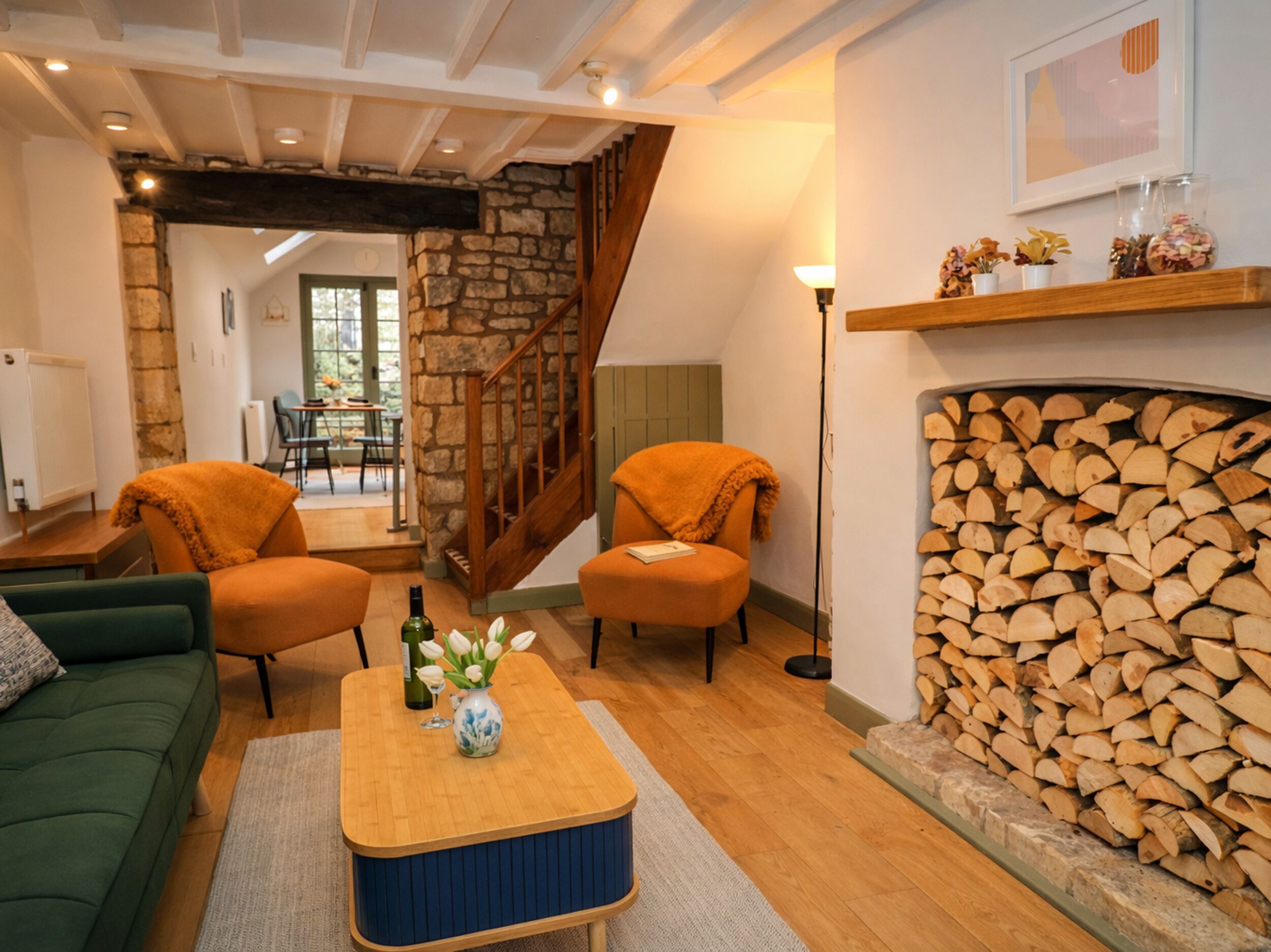 Cottage | Living area