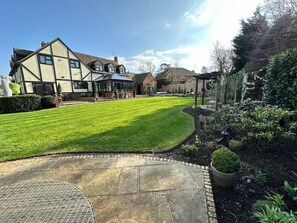 Jardines del alojamiento