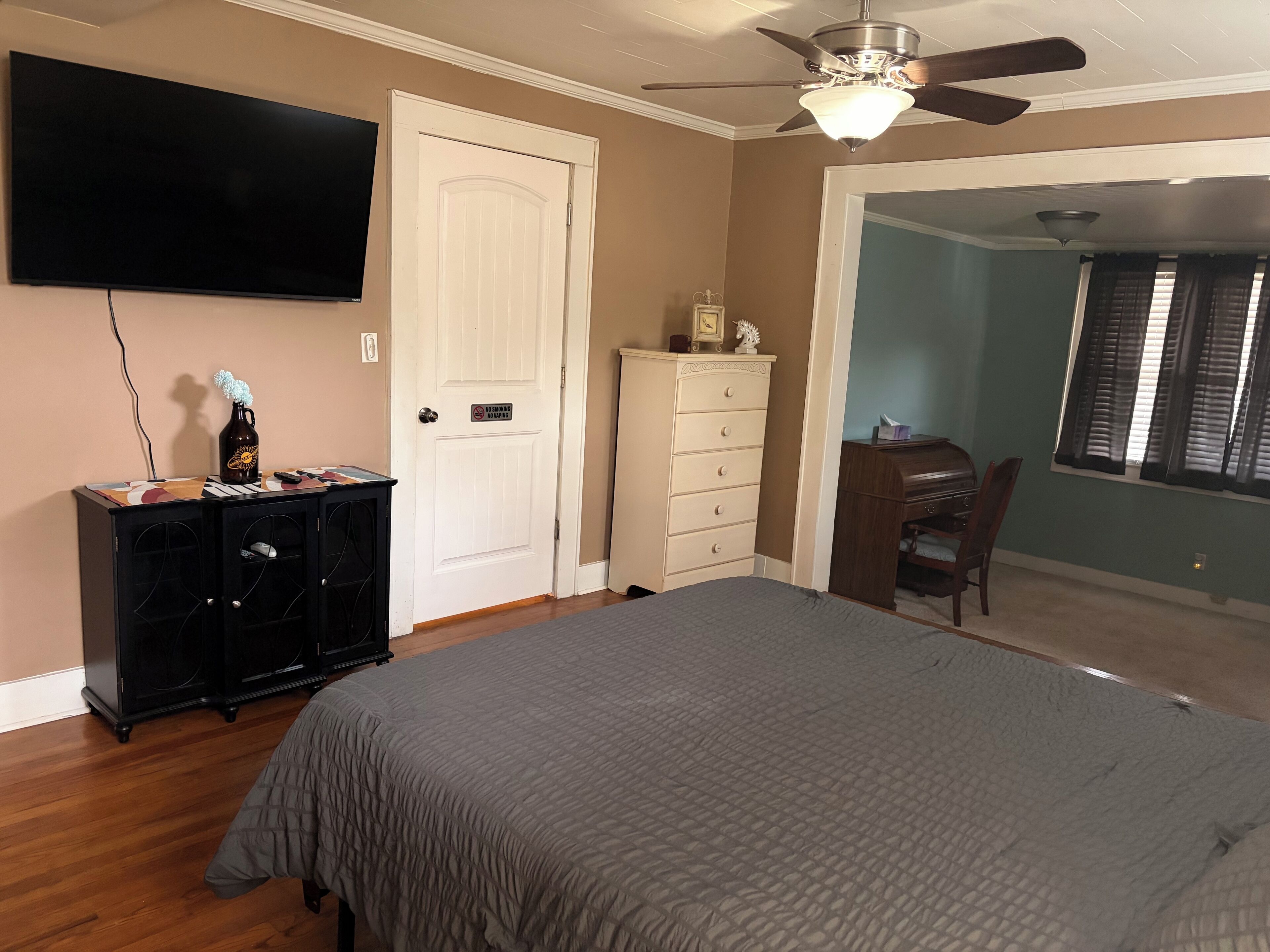 3 Schlafzimmer, Bügeleisen/Bügelbrett, WLAN, Bettwäsche