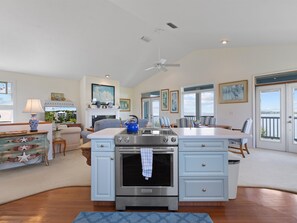 Interior - Gulf Landing- Amazing Water View with Boat Parking (Cedar Key)