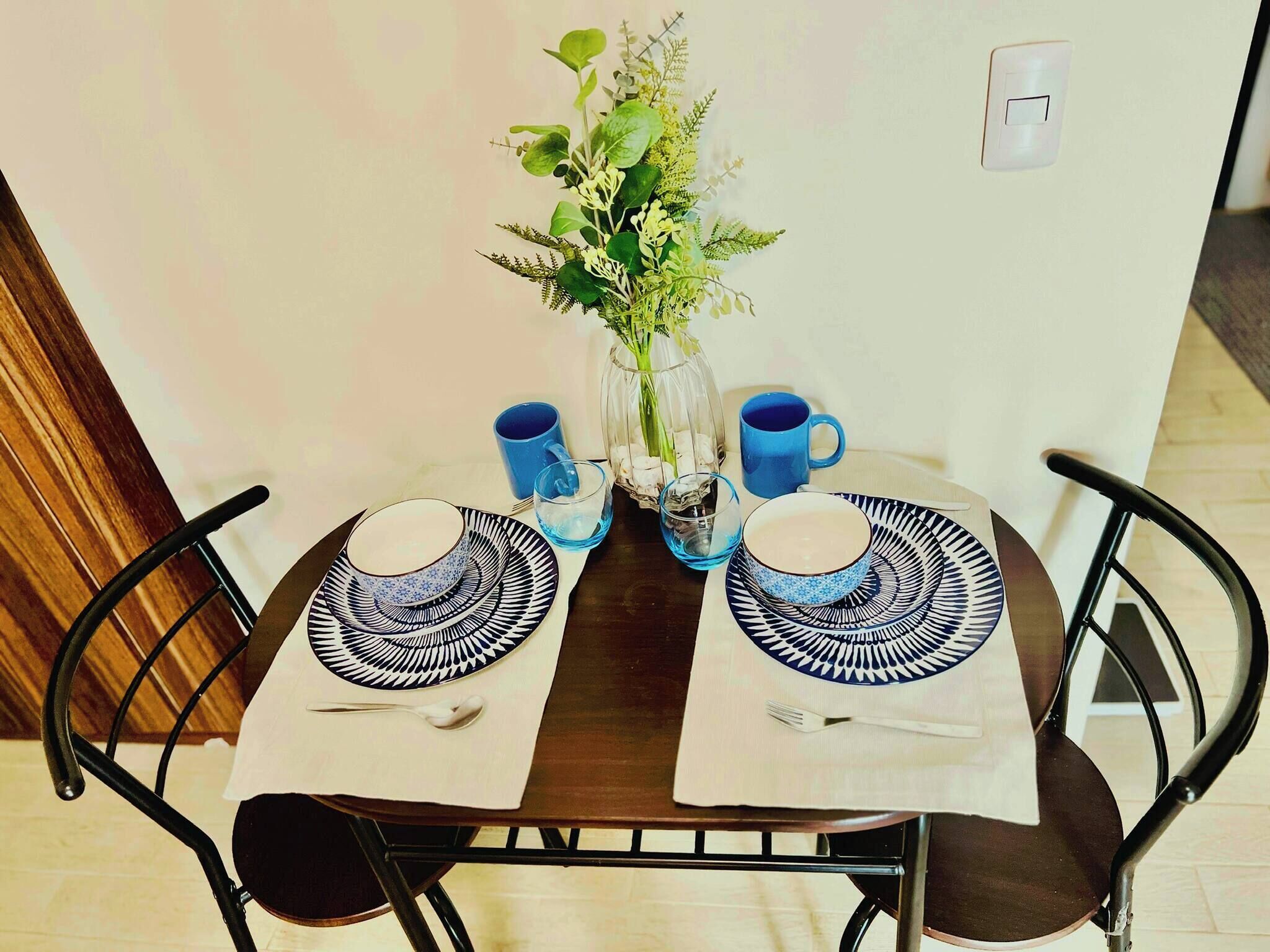 Room, 1 Bedroom, Accessible | Dining