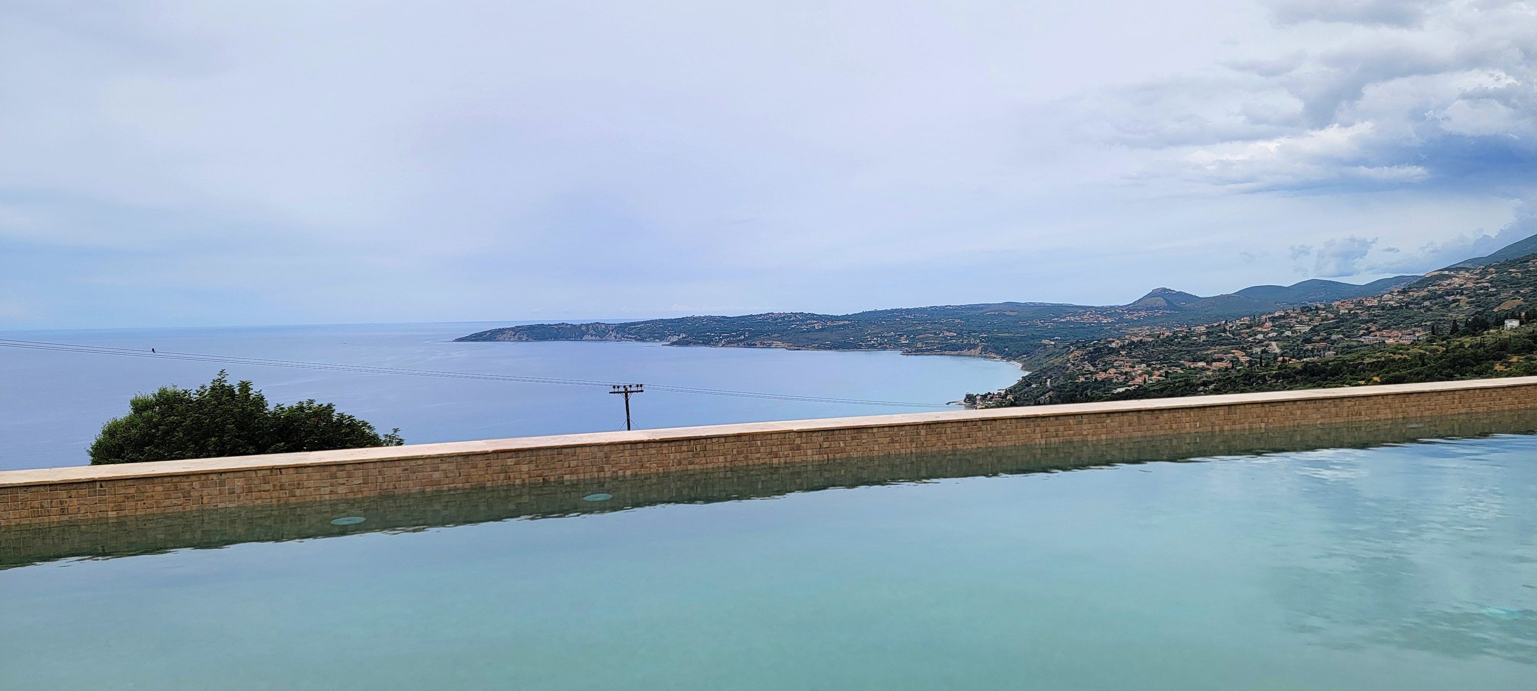 Studio | 5 bedrooms, desk